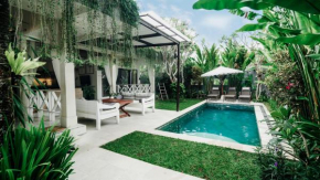 Umalas Retreat - Private Villa with Cook